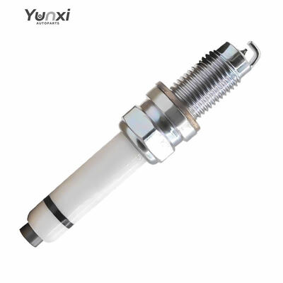 Auto Accessories Car Parts Iridium Spark Plug for Audi A1 A3 Q3 Skoda Volkswagen Golf 04E905601B 04E905601