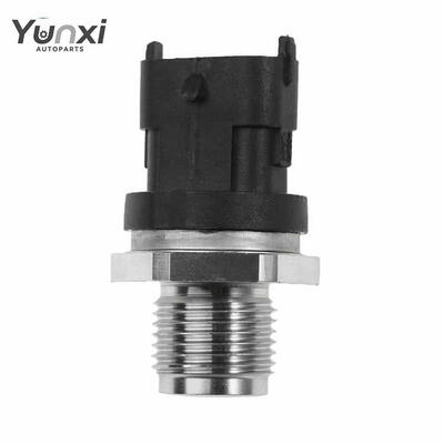 Engine Fuel Rail Pressure Sensor OE NO.281002863 for KIA Hyundai