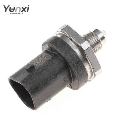 Auto Parts Fuel Pressure Sensor OE NO.LR024969 0261545064 for Ford Jaguar Land Rover
